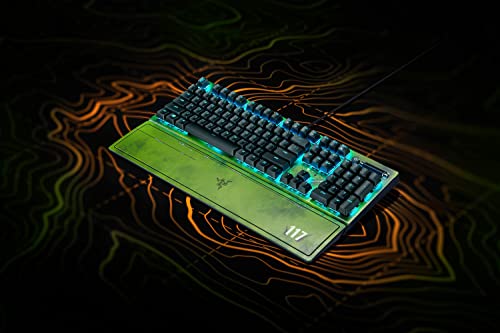 لوحة مفاتيح الألعاب الميكانيكية Razer BlackWidow V3: مفاتيح ميكانيكية خضراء - لمسية وصوتية - إضاءة Chroma RGB - شكل مدمج - وظائف ماكرو قابلة للبرمجة - كواتز